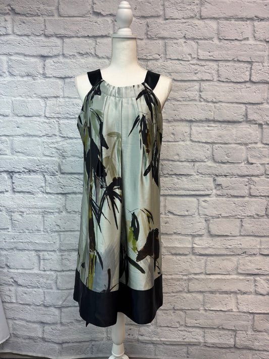 Ted Baker 4 Green Satin mini w/ BLK straps/belt