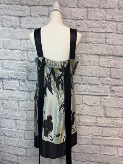 Ted Baker 4 Green Satin mini w/ BLK straps/belt