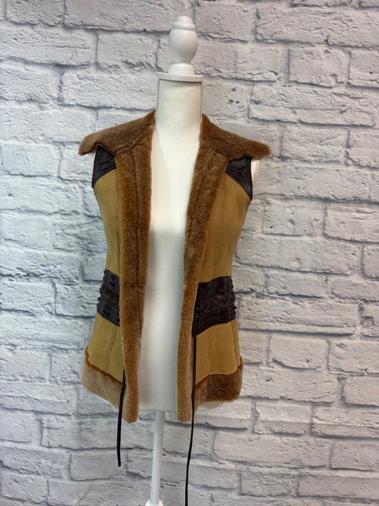 Revue M Brown LAmbskin Shearling inside