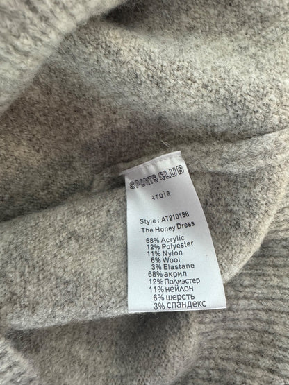 Atoir M Grey NWTLS Asymetric bttn front