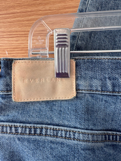 Everlane 14 Mid Wash wide leg straight leg cropped