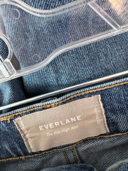 Everlane 14 Mid Wash wide leg straight leg cropped