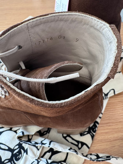 Freda Salvador 9 Brown Ace Lace Up w/wood heel