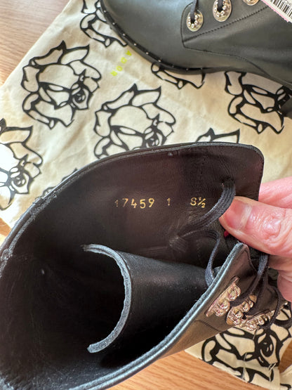 Freda Salvador 8.5 Black Ace Lace Up w/wood heel