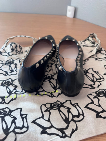 FS/NY 8.5 Black NWOB Triangle stud flats