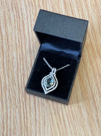 Gold Coast  Silver fine rope chain w/large center oval crystal & tiny crystals surround Necklace Silver