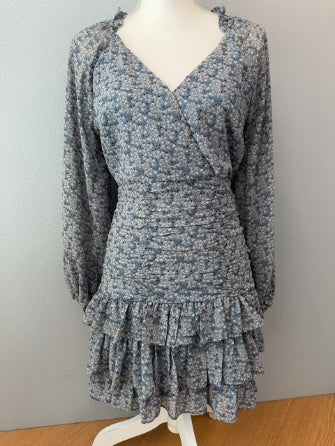 ASTR the Label S Blue floral tiered ruffle LS mini