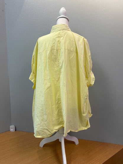Q2 S Yellow bttn up gathered sleeves boxy fit
