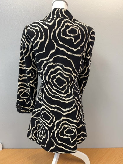 Trina Turk 8 Black zebra trnch w/ pink satin lining