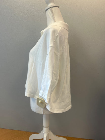 We The Free S White textured Vcut SS collared cropped