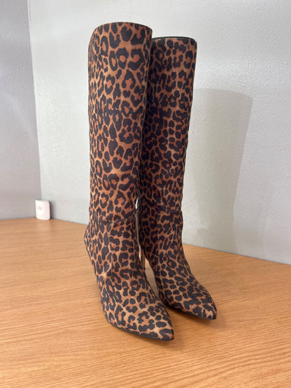 Nine West 9.5 Leopard Tall suede Point toe heel