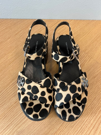 Tory Burch 8.5 Leopard Turnlock Calf hair lug heel
