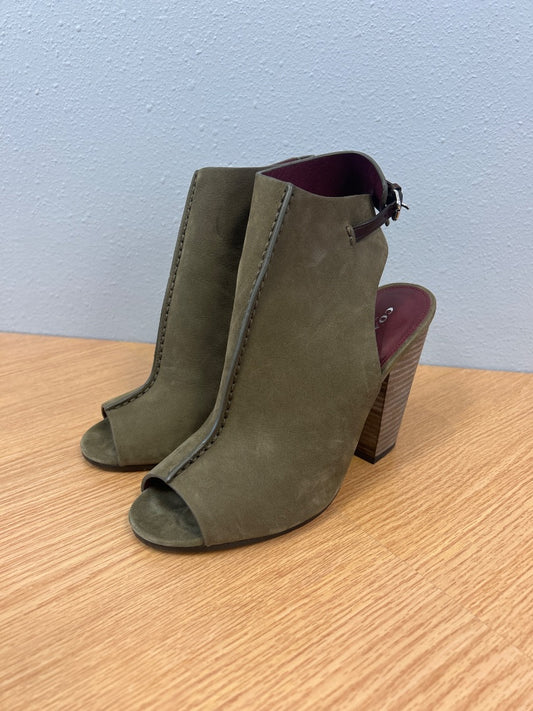 Coach 8 Green suede open toe w/ ankle strap NWOT