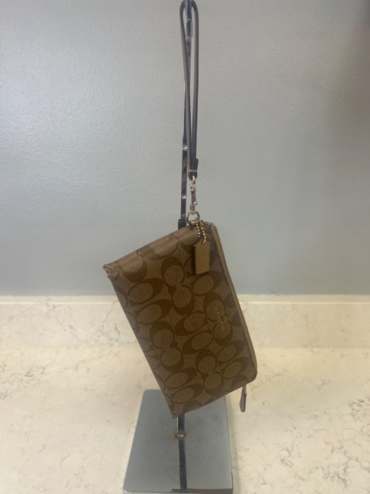 Coach L Brown double zip CC