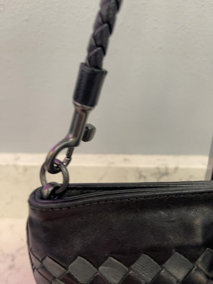 Bottega Veneta  Black Woven Leather Mini Baugette
