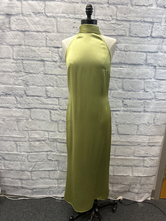 pretty lavish 6 Green satin sleevless maxi w/ neck scarf/tie