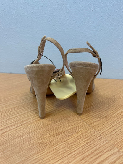 Valentino 8 Tan Strappy Birds Heeled