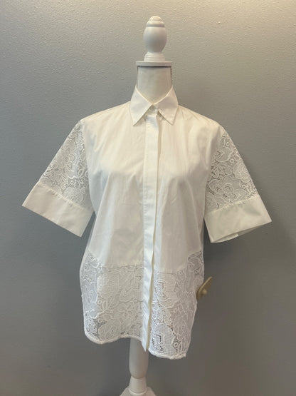 judith & charles XS White collared SS bttn up w/ lace accents