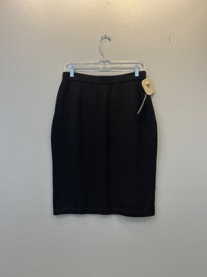 St. John 8 Black Knit Pencil