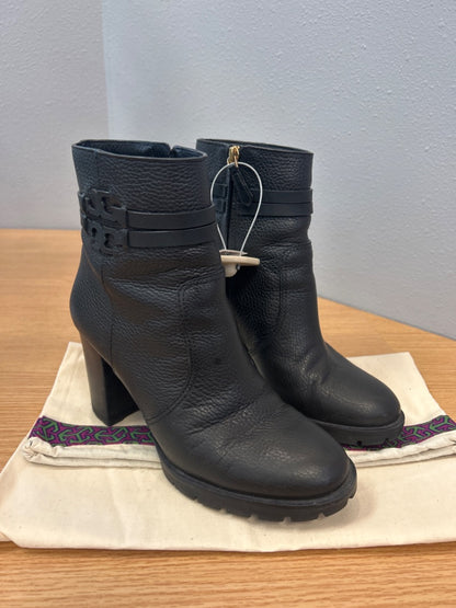 Tory Burch 9 Black 'Leigh 90mm Lug Sole Bootie Tumbled Leather' LIKE  NEW