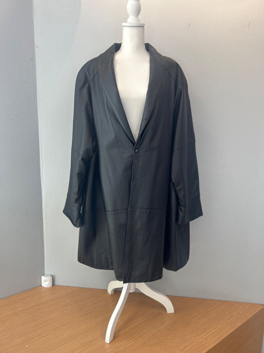 Venezia 3X Black genuine leather midi jacket w/ buttons/collar