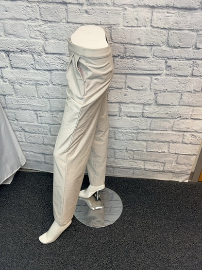 Vuori size S Wide Leg Pants