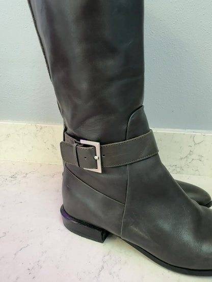 Nine West 7 Grey Tall Lether w/ankle strap
