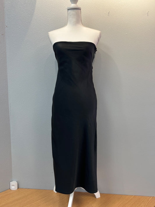 Sachin & Babi 2 Black stapless, satin, open back