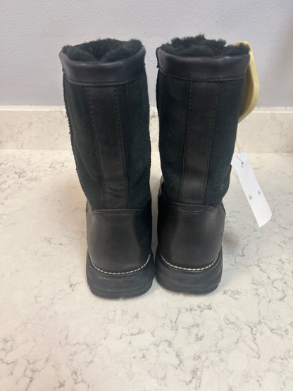 UGG 8.5 Black Leather/Suede Shearling