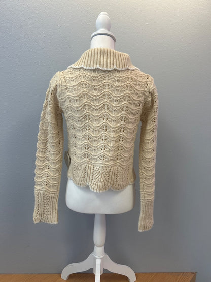 ASTR the Label M Yellow crochet scalopped collar knit LS bttn