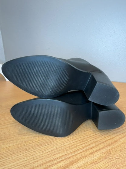 Nisolo 7.5 Black Dari Commuter Zip Back