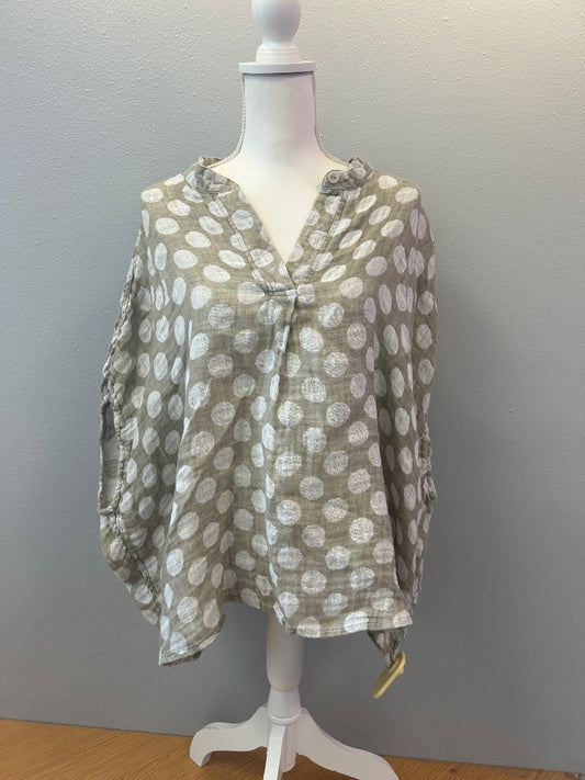 flax L Tan /WTE polka dot Vcut FLOWY SS