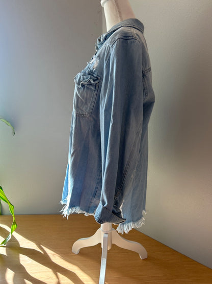 Risen Jeans 1X Blue Distressed denim button up LS