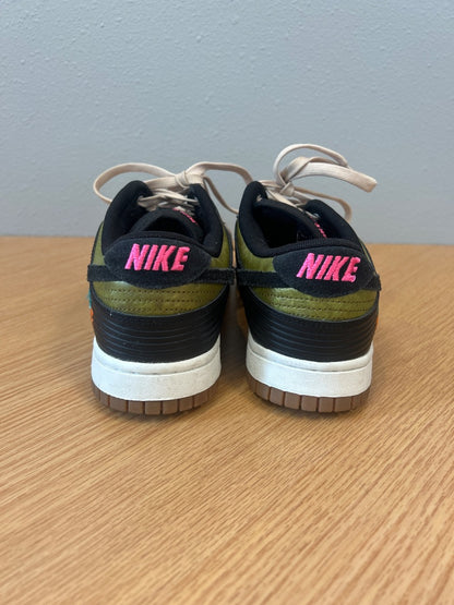 Nike 9 Gold dia de muertes gold lace up sneaker W/ BOX