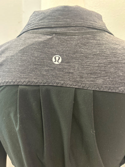 Lululemon 4/S Black lightweight mesh panel qtr zip