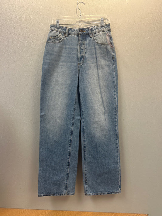 Rolla's 4 Light Wash Denim baggy straight leg jean