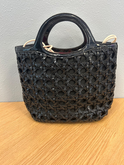 Kate Spade  Black woven patent leather / floral lining