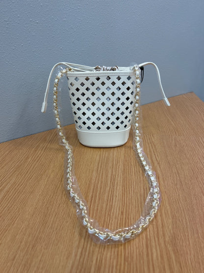 Tuckernuck  White Leather Arden Bucket Bag