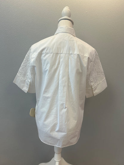 judith & charles XS White collared SS bttn up w/ lace accents