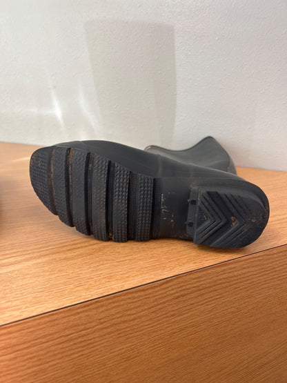 hunter 8/9 Black rubber tall rain boots
