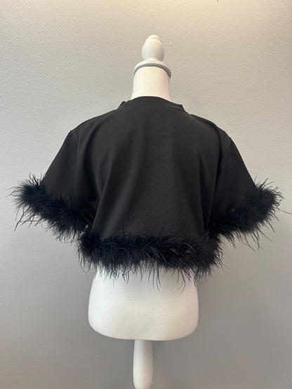 fore L Black Crop w/feather trim