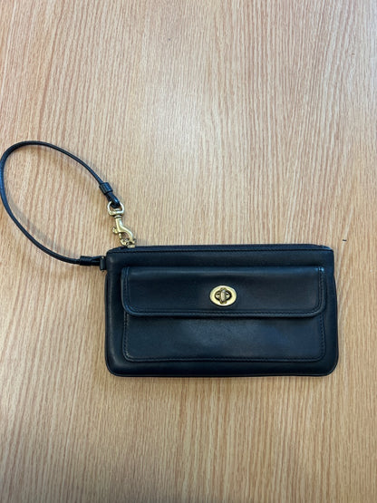 Coach  Black Vintage Turnlock