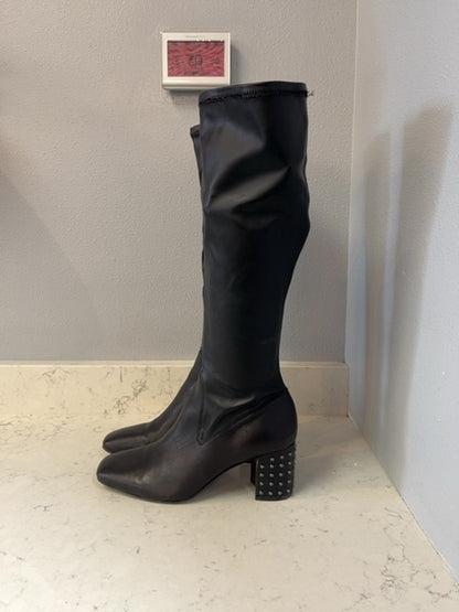 Donald Pliner 10 Black Stud heel tall