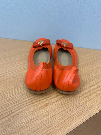 Tory Burch 11 Orange 'Mayberry Logo Ballet Flat' leather round toe w/ gold logo