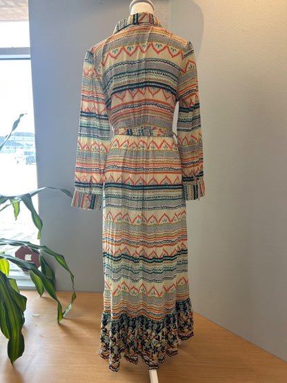 All About Her M Cream/Multi LS Mutli prnt Bttnup NWT