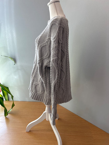 Trendy Queen S Gray LS knit