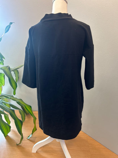 Didi L Black mock neck LS LONGER top