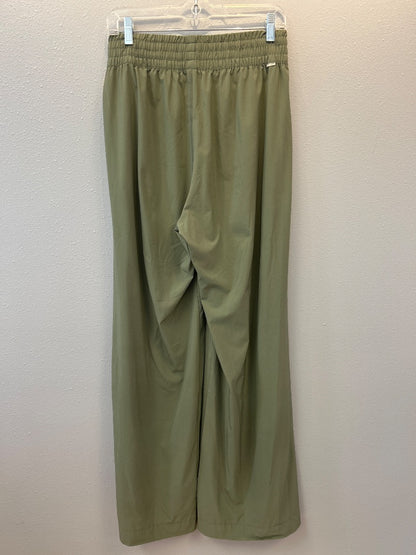 Vuori M Green slip on nylon wide leg pant