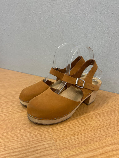 lotta's 8.5 Tan wodden clogs w/ leather upper/silver buckle