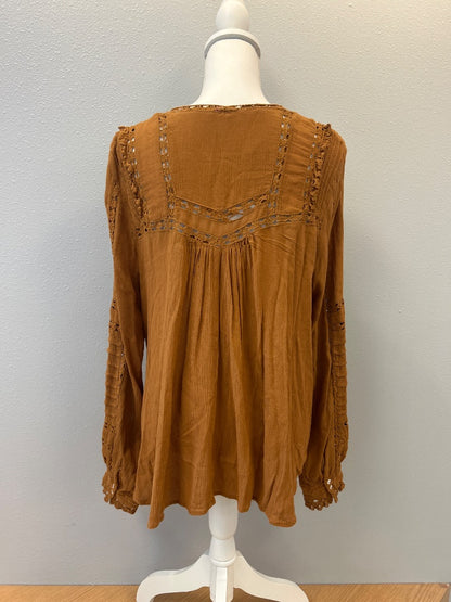 Free People L Orange vneck crochet detail LS blouse